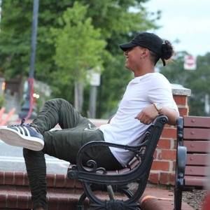 Meet your Posher, Diego